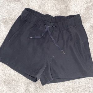 BLACK LULU SHORTS ***RARE***